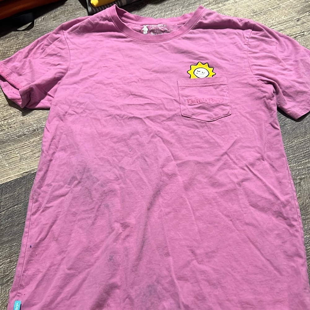 women’s medium dutch shirt